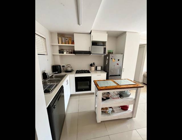 2 BEDROOM PROPERTY TO RENT IN UMHLANGA RIDGE